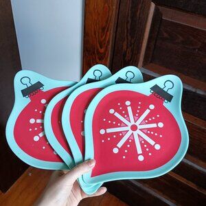 Melamine Holiday Plates